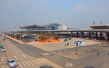 2013年贵阳龙洞堡机场二期施工现场